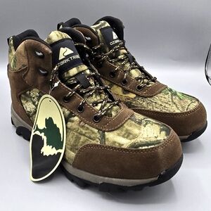 NWT Ozark Trails, Waterproof Mens Camo Hiking Boot, Size 8.5